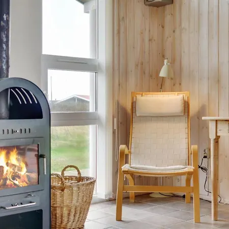 Holiday home Emi - 250m From The Sea In Nw Jutland By Interhome *