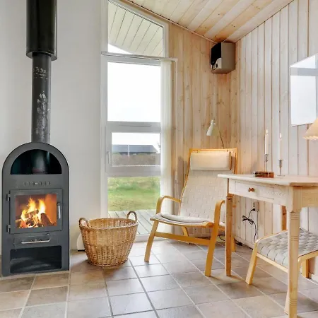 Emi - 250m From The Sea In Nw Jutland By Interhome